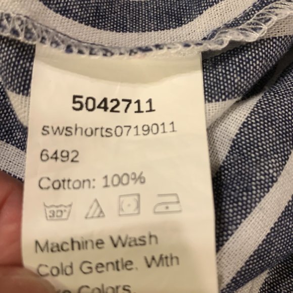 SHEIN Stripe Paperbag Waist Cuffed Shorts M - Picture 7 of 7